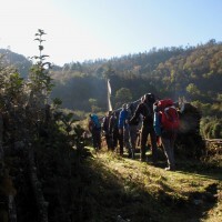 Heading up to the Pangomma la