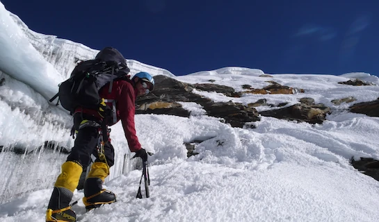 Everything you need to know about the Amphu Labtsa Pass
