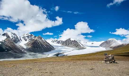 Mongolia's Altai Mountains Trek