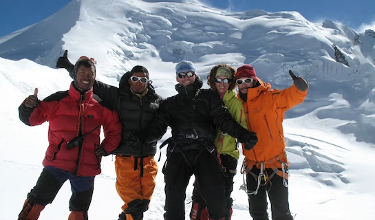 Choosing a 7000m Peak